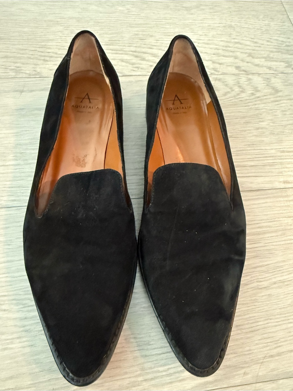 Aquatalia Suede Pointed Flat Loafers Size 7.5